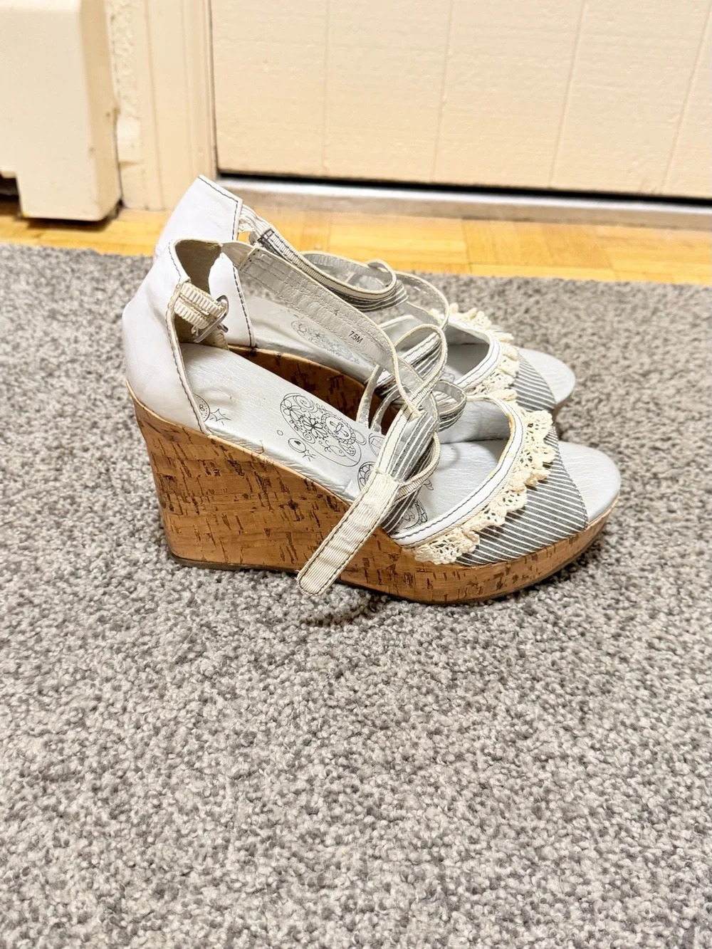 Jellypop Y2K Cork Wedge Sandals 7.5M Crochet Lace Strappy Platform Heels